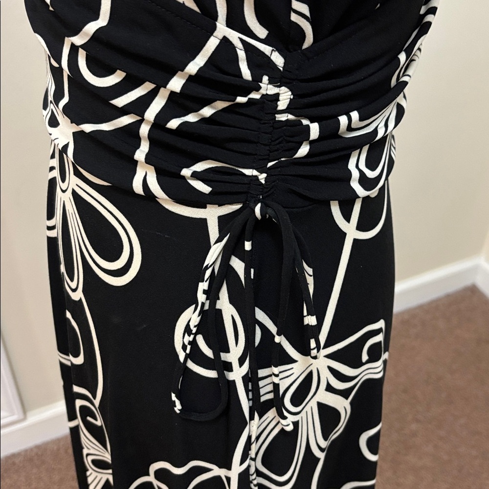 Dress Barn Black and White Swirl Asymmetrical Faux Wrap Dress size 10 - Picture 5 of 7
